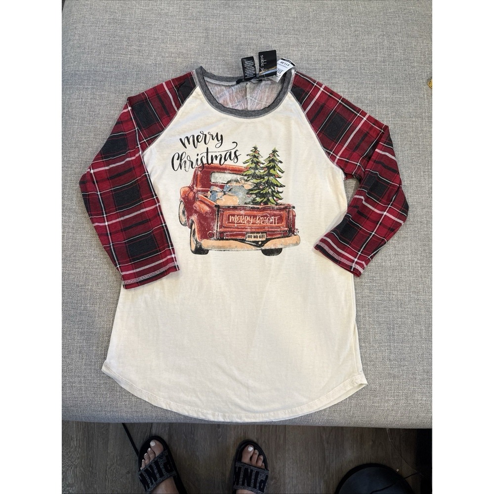 Sable Sky Merry Christmas Raglan Shirt Women's Small Plaid Sleeves Red Truck